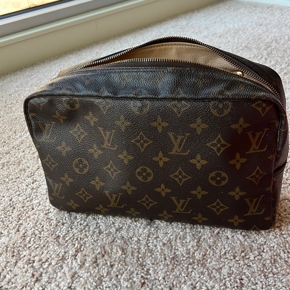 Louis Vuitton Other - Louis Vuitton Trousse Toilette 28 toiletry makeup bag, used